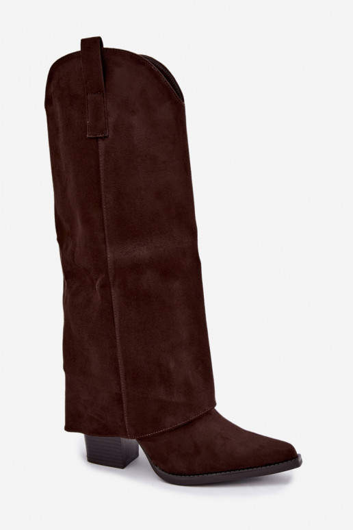 Botas altas de estilo cowboy isoladas com saltos e cano costurado CzekoladoĮe Julena