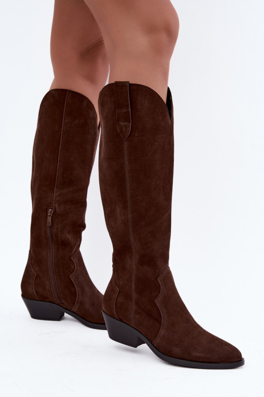 Botas longas de estilo cowboy em camurça sintética na cor marrom Medira