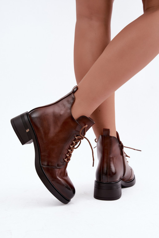 Botins quentes, marrons