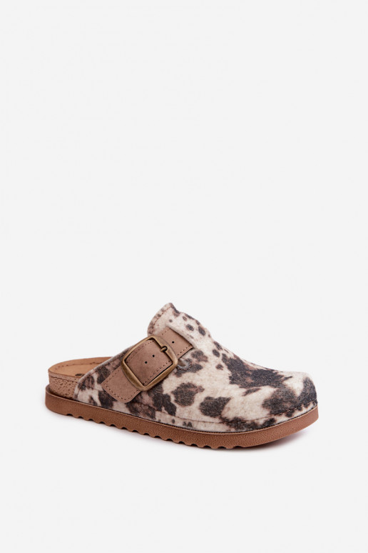 Tamancos marrons femininos com fivelas Inblu DJ000016