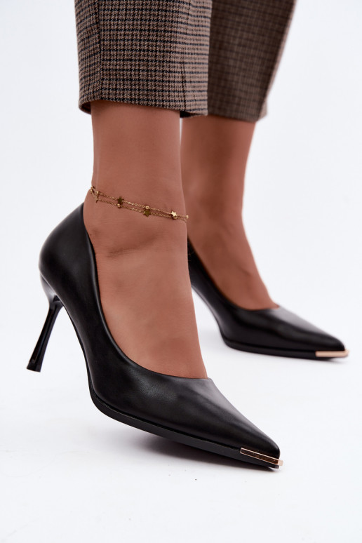 Sapatos de salto alto pretos de couro sintético INarelia