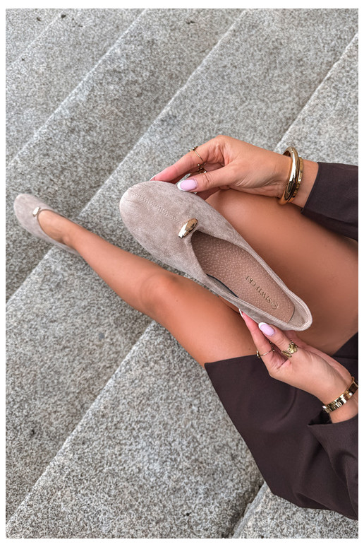 Bailarinas color areia femininas com detalhes dourados Serela