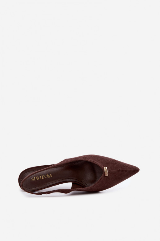 Sapatos de calcanhar aberto com detalhes dourados e saltos finos em cor de chocolate Renisa