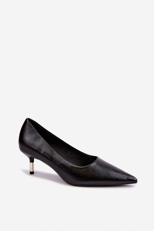 Sapatos de salto baixo em preto Pelina