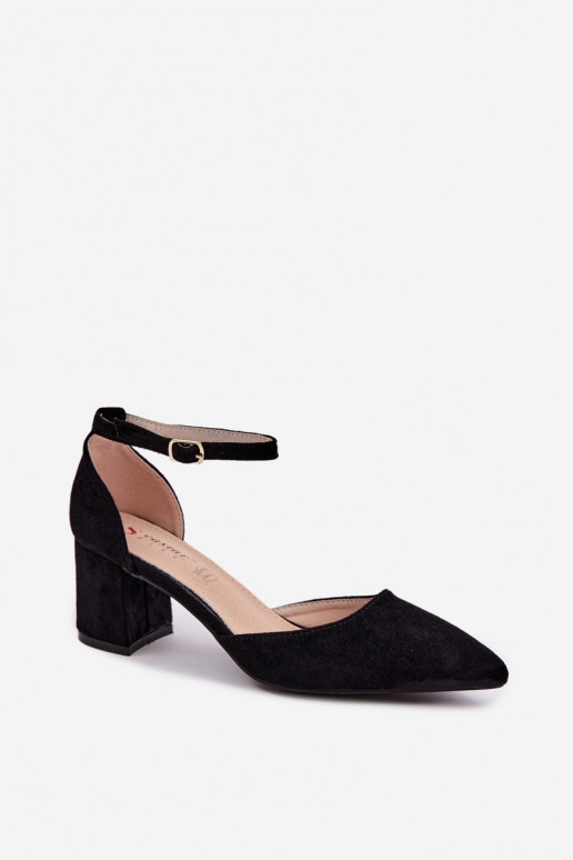 Sapatos pretos com salto e tiras Olenae