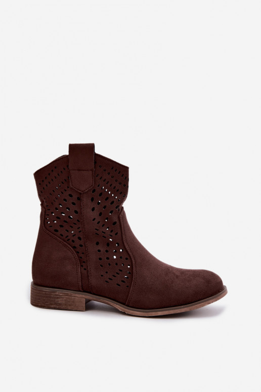Botins recortados com saltos largos Amisna na cor chocolate