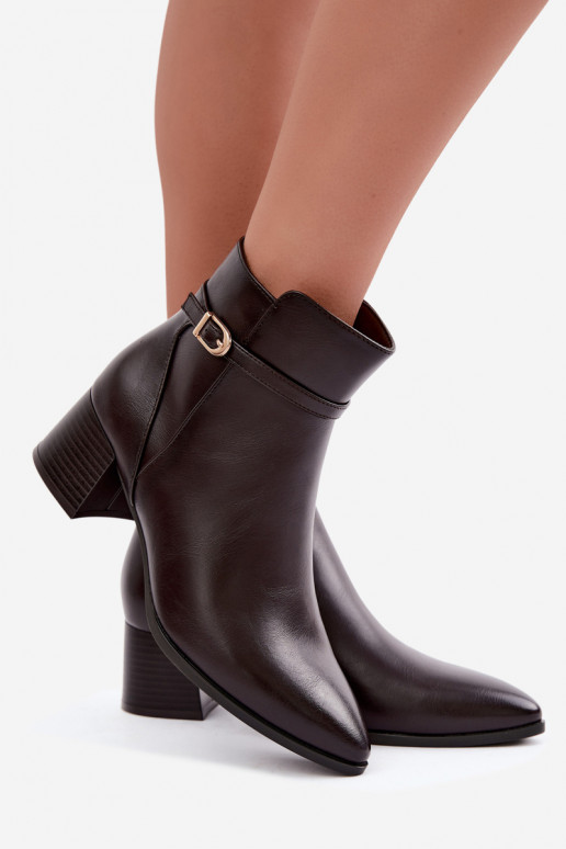 Botins femininos aquecidos com saltos e fivelas Sergio Leone BT-33 chocolate