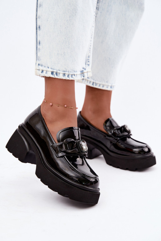 Botas de couro pretas com efeito laqueado e ornamentos Artiker 55C1069