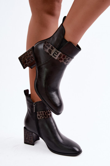 Pele Botas com aquecimento no interiorDekoracyjnym Tirasem Artiker 57C0008 cor preta