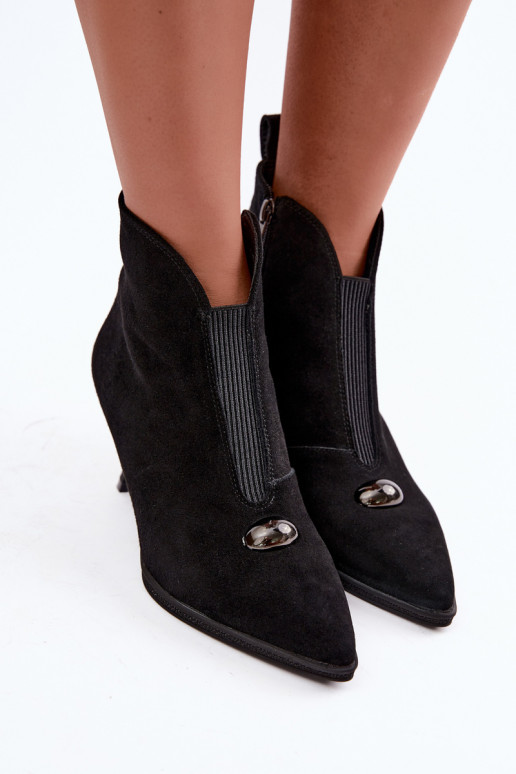 Pele Sapatos de camurça Feminino com salto aquecimento T.Sokolski S2 Z26-281 cor preta