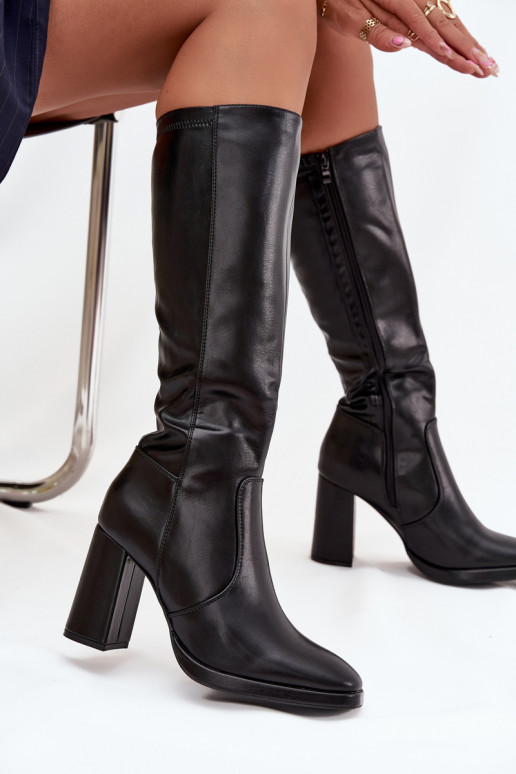 Botas femininas acima do joelho com saltos em couro sintético preto Lyvella