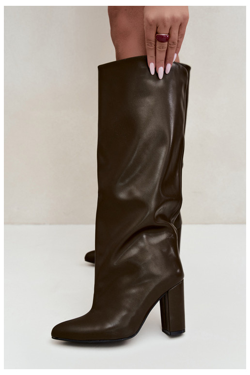 Botins caqui com salto Emeline