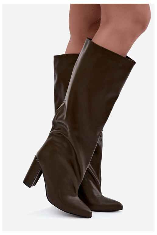 Botins caqui com salto Emeline