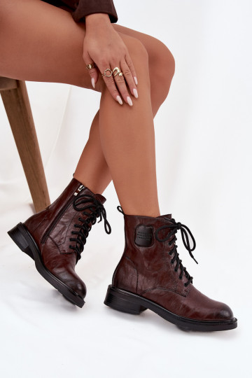 Botas de trabalho femininas castanhas com detalhes decorativos