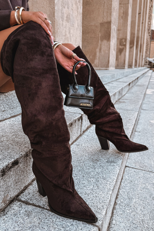 Botas femininas de chocolate até o joelho com saltos Anica