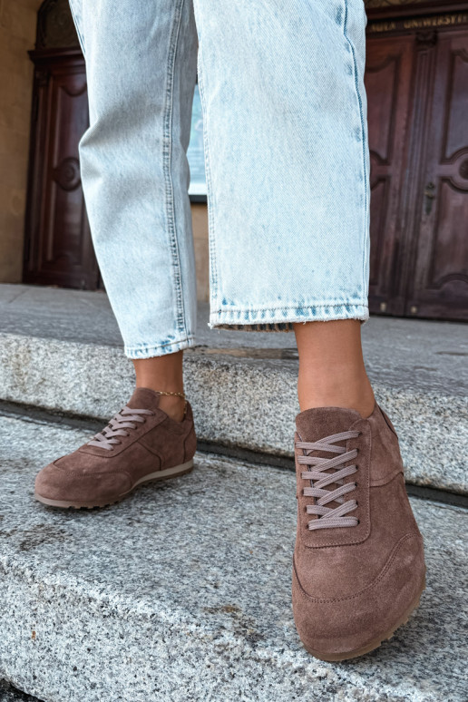 Tênis Barefoot em camurça sintética marrom Zazoo N1422