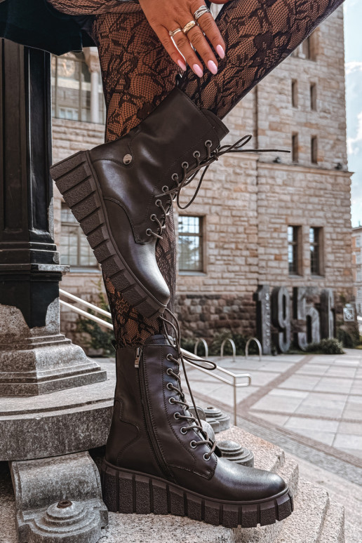 Botins de couro quentes com plataforma T.Sokolski AN Z26-160 na cor chocolate