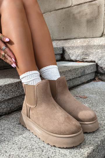 botas de neve para mulheres com plataforma Big Star UU274173 na cor areia 2