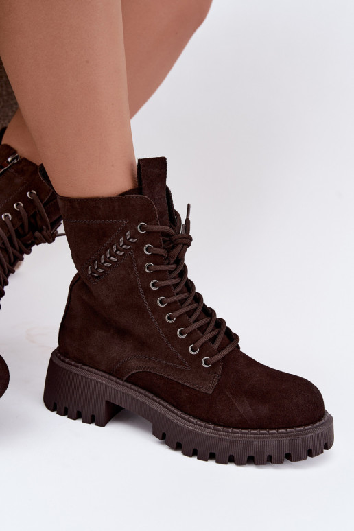botins de trabalho para mulheres em camurça sintética isolados D&A JC62-1035 na cor chocolate