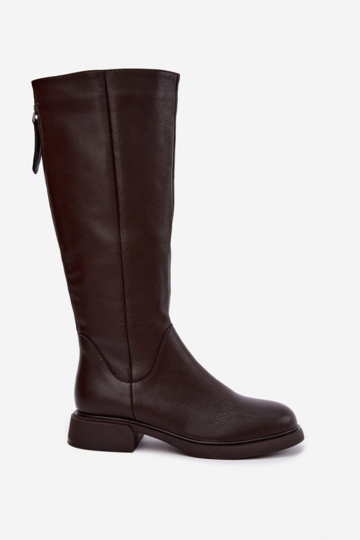 botas altas para mulheres com saltos largos isoladas D&A JC62-1036 na cor chocolate