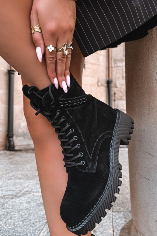 botins de trabalho para mulheres em camurça sintética isolados D&A JC62-1035 na cor preta