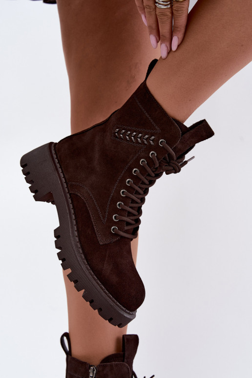 botins de trabalho para mulheres em camurça sintética isolados D&A JC62-1035 na cor chocolate