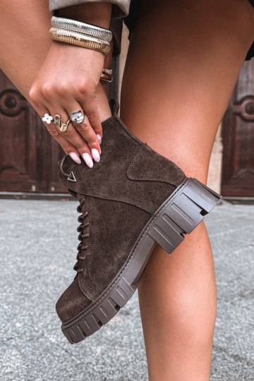 sapatos de camurça para mulheres com plataforma D&A JC62-1045 na cor chocolate 2