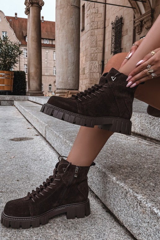 sapatos de camurça para mulheres com plataforma D&A JC62-1045 na cor chocolate