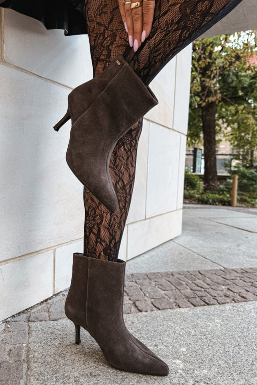 Botas de camurça com saltos finos e isolamento, slip-on Big Star UU274492 castanhas