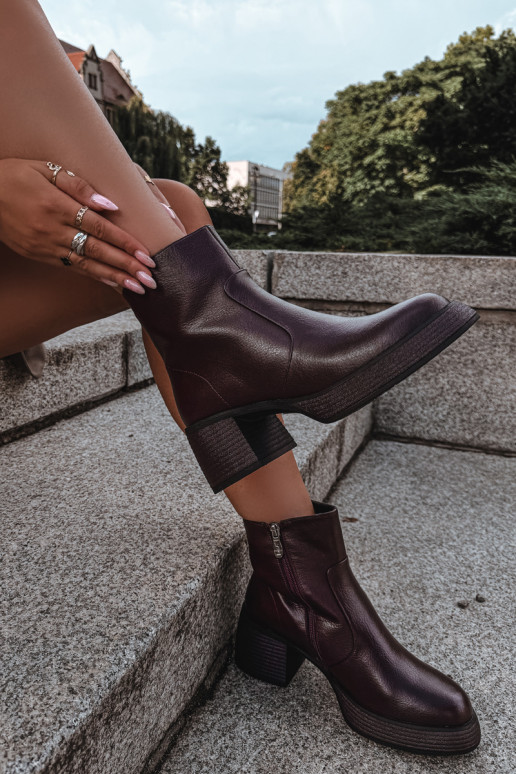 Botins de couro forrados com saltos D&A CR62-3369 bordô