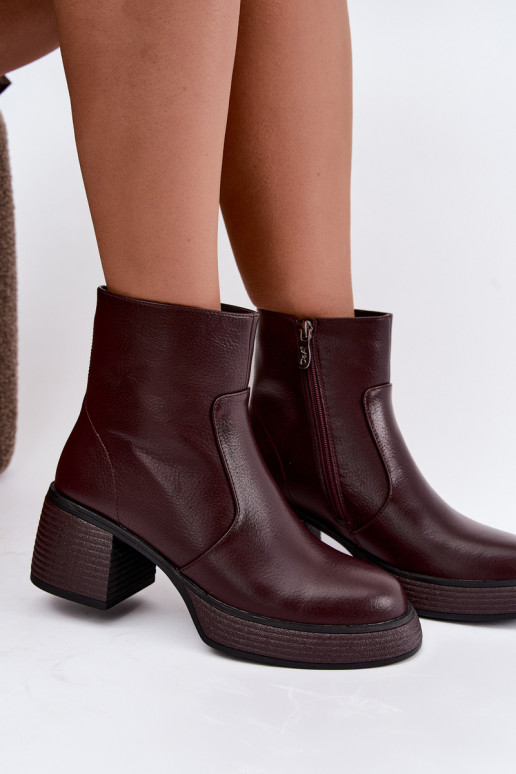 Botins de couro forrados com saltos D&A CR62-3369 bordô