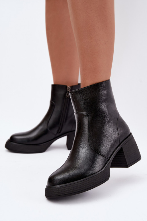 Botins de couro forrados com saltos D&A CR62-3369 preto