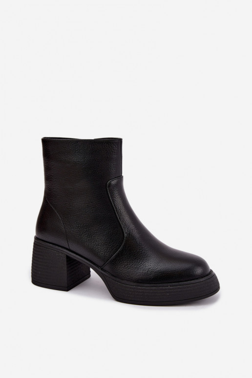 Botins de couro forrados com saltos D&A CR62-3369 preto