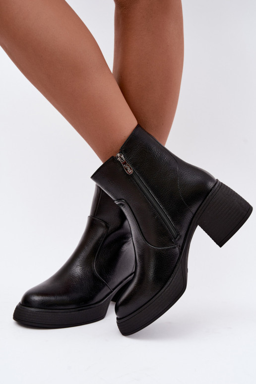 Botins de couro forrados com saltos D&A CR62-3369 preto
