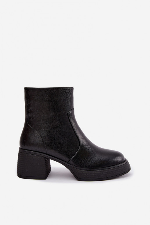 Botins de couro forrados com saltos D&A CR62-3369 preto