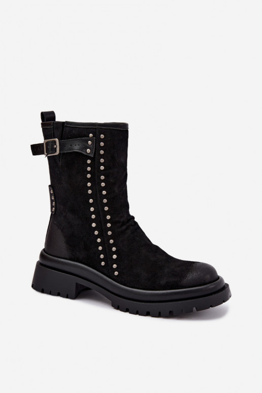 Botins femininos isolados de camurça sintética com fivelas Tai turiciejka K7727-01 na cor preta