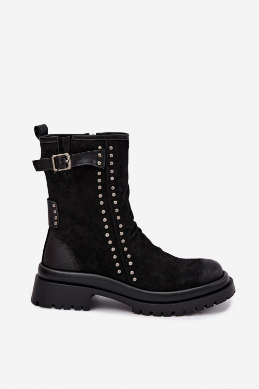 Botins femininos isolados de camurça sintética com fivelas Tai turiciejka K7727-01 na cor preta