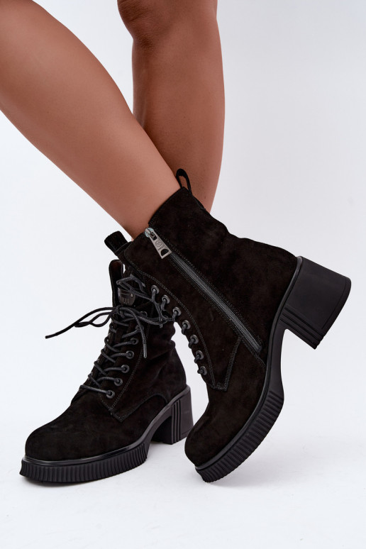 Botins de camurça isolados Klocke Tai turiciejka K7675-23 na cor preta