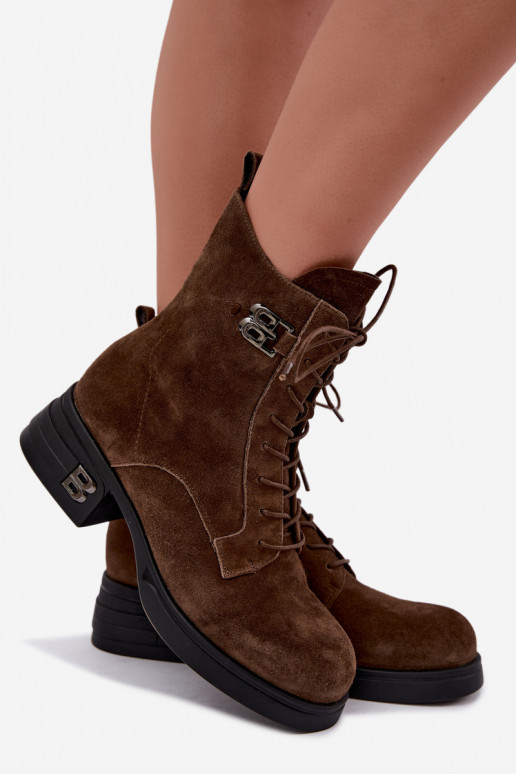 Botas femininas em camurça sintética isoladas Vinceza 67044 marrom