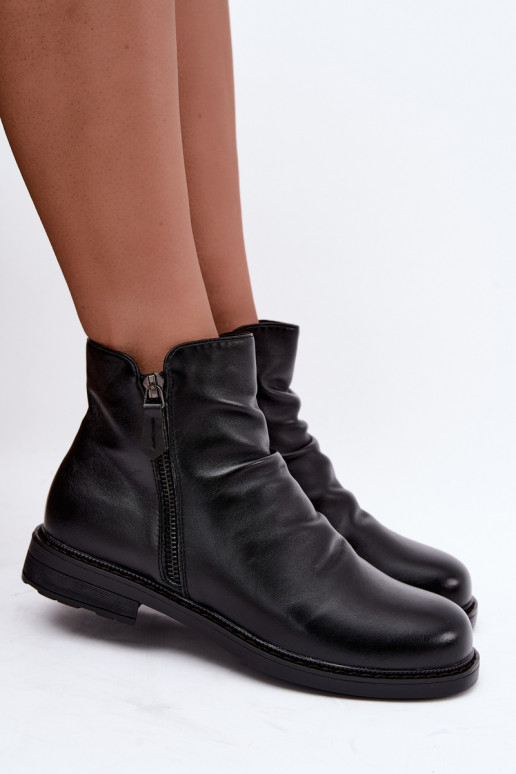 Botins isolados com babados e saltos largos Vinceza 58683 preto