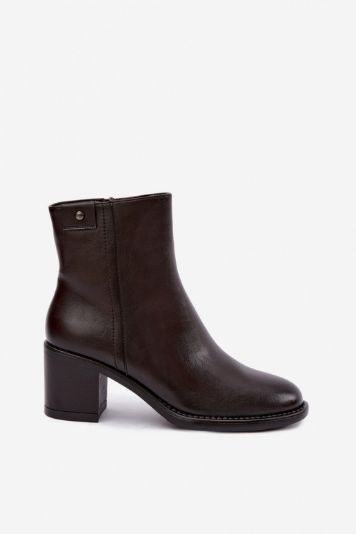 Botins isolados com salto Vinceza 58655 chocolate