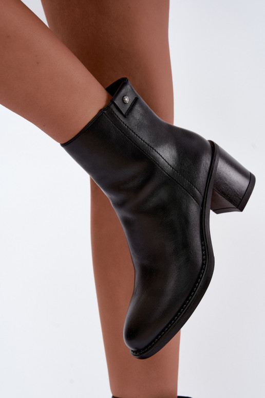 Botins isolados com salto Vinceza 58655 preto