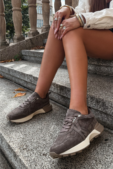 Tênis femininos em camurça sintética Kobbo 67048 marrom escuro