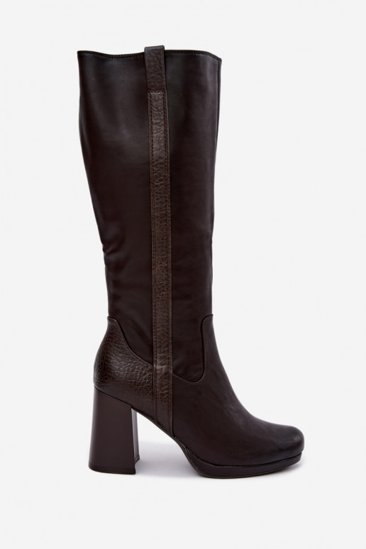 Botas longas isoladas com salto chocolate Alessa