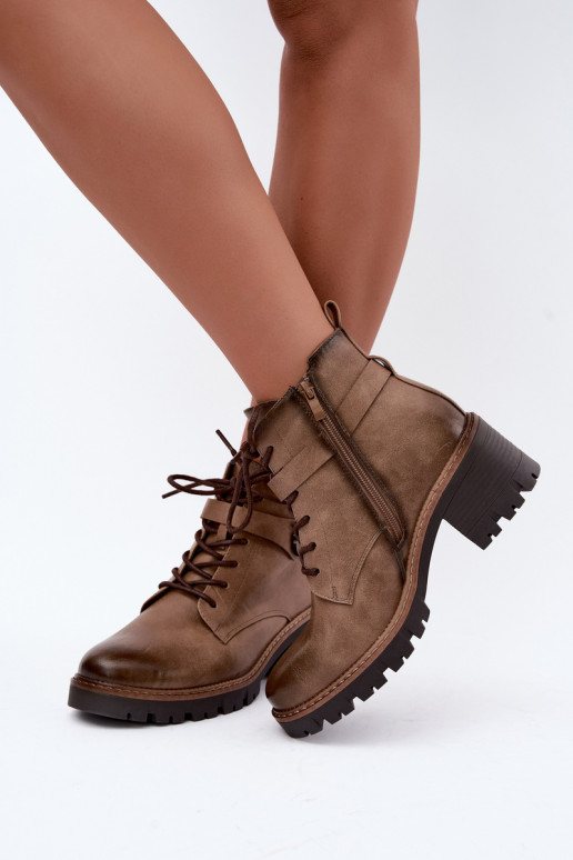 Botins femininos aquecidos em marrom Calielle