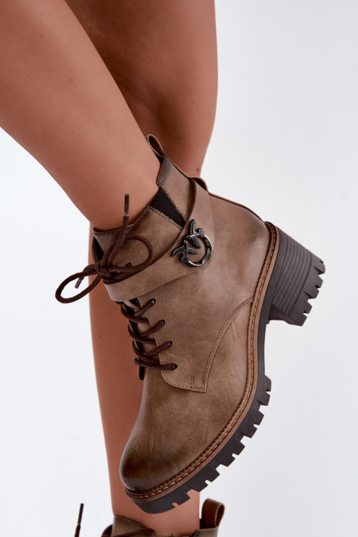 Botins femininos aquecidos em marrom Calielle