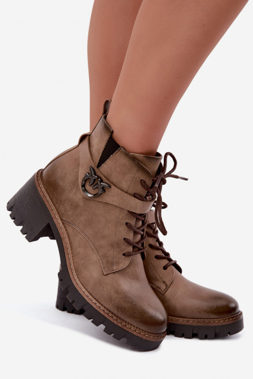 Botins femininos aquecidos em marrom Calielle