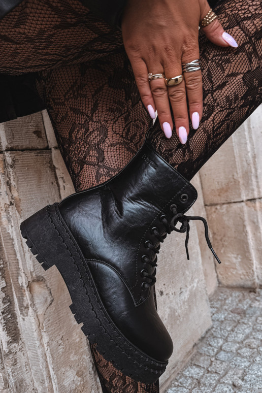 Botins femininos Big Star UU274816 em preto