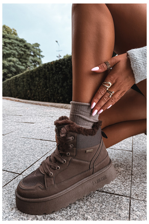 Botas de neve femininas com cadarços e pelagem castanho escuro Big Star