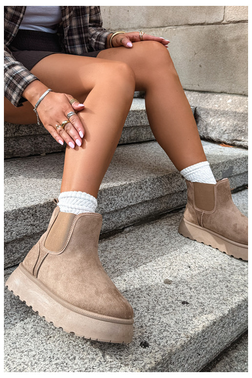 botas de neve para mulheres com plataforma Big Star UU274173 na cor areia